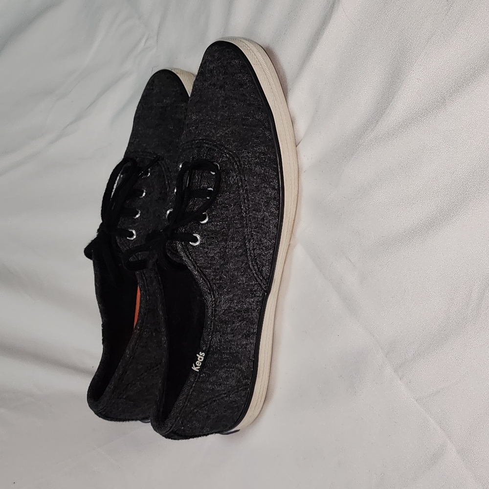 👟 dark grey women's Keds 👟